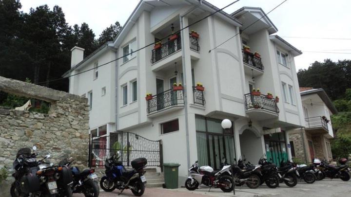 Hotel Vilagora Krushevo Krusevo Exterior photo